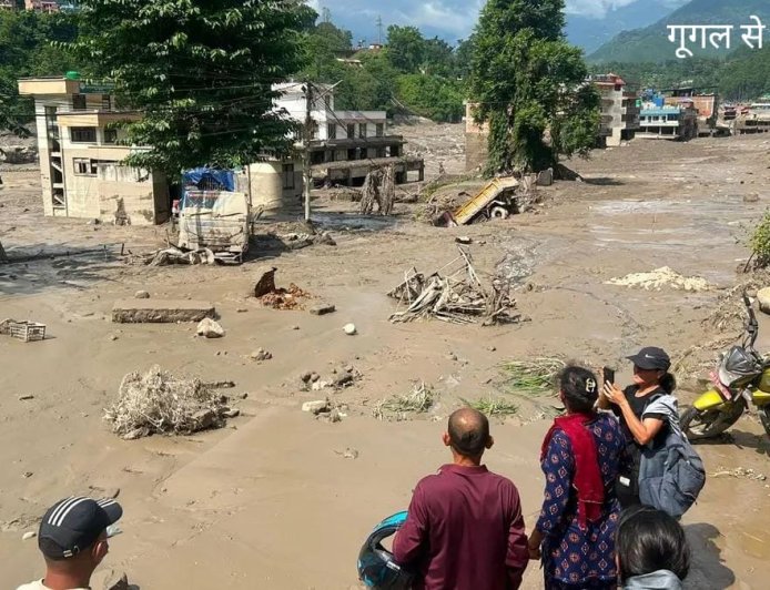 नेपाल बाढ़ में 579 पर्यटक लापता, पीएम मोदी ने नेपाली पीएम से की बात, उत्तराखंड ने जारी किए हेल्पलाइन नंबर