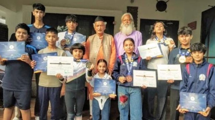 21वीं राष्ट्रीय आइस स्केटिंग प्रतियोगिता 2026 में भगत सिंह कोश्यारी ने किए उत्तराखंड के विजेता खिलाड़ियों को सम्मानित