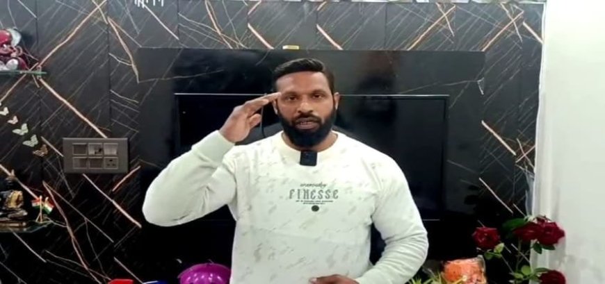 मोहम्मद दीपक पर दर्ज एफआईआर पर सुप्रीम कोर्ट की रोक, सोशल मीडिया बैन भी हटाया
