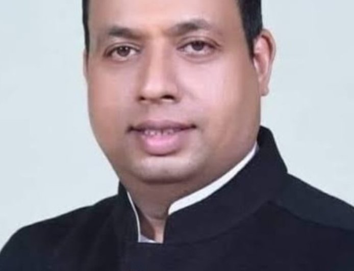 *15 सितंबर से शुरू होगा बदरी-केदार यात्रा का दूसरा चरण, तैयारियों में जुटी बीकेटीसी: हेमंत द्विवेदी*