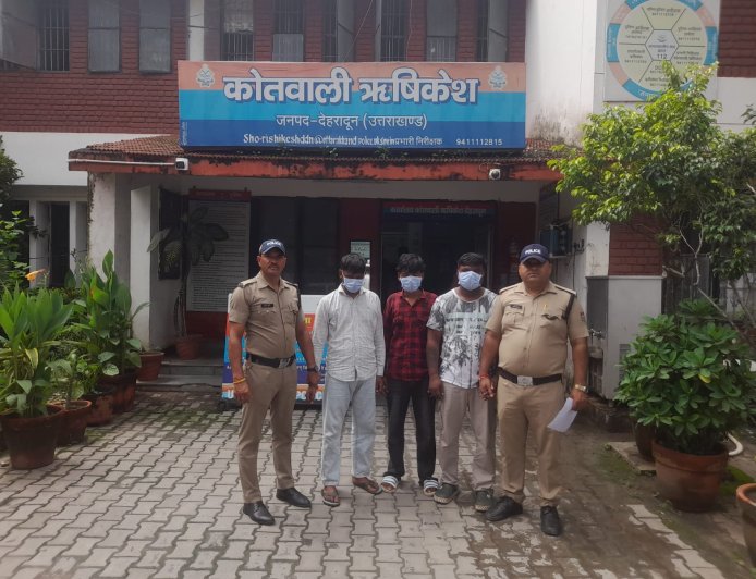 एक और नाबालिग को शराब पिलाकर बनाया हवस का शिकार, 03 गिरफ्तार