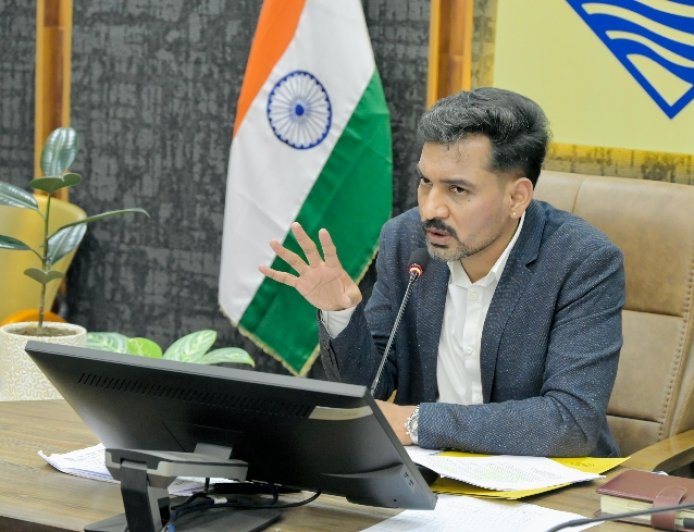 *मा0 मुख्यमंत्री के विजन को धारः नशामुक्त उत्तराखंड के लिए जिला प्रशासन सख्त,*