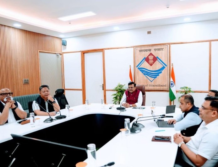 मुख्य सचिव की अध्यक्षता में जिलाधिकारियों के साथ उच्चस्तरीय समीक्षा: अभियोजन में लाएं तेजी, अपराधियों को मिले सख्त सजा; 15 सितंबर से शुरू होगा ‘सेवा संकल्प अभियान’