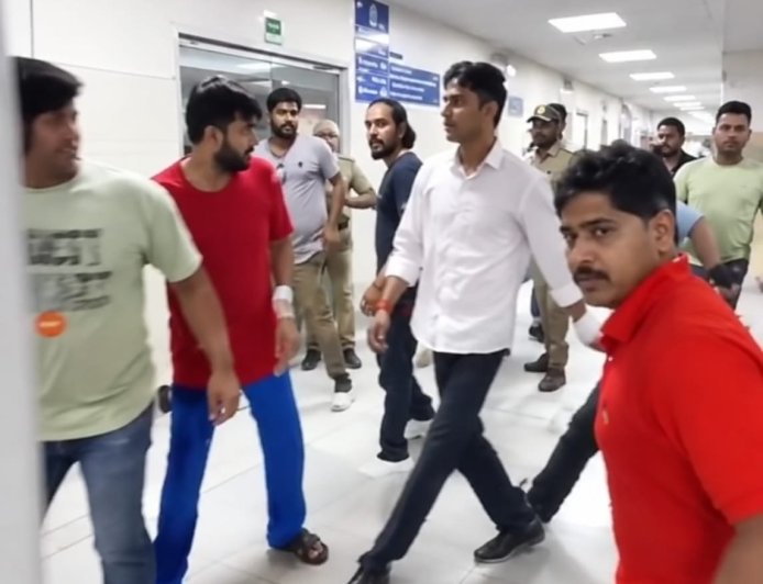 राजधानी के कोरोनेशन अस्पताल में चले जूते-चप्पल, व्हीलचेयर पटकी, मेडिकल कराने पहुंचे दो पक्ष भिड़े
