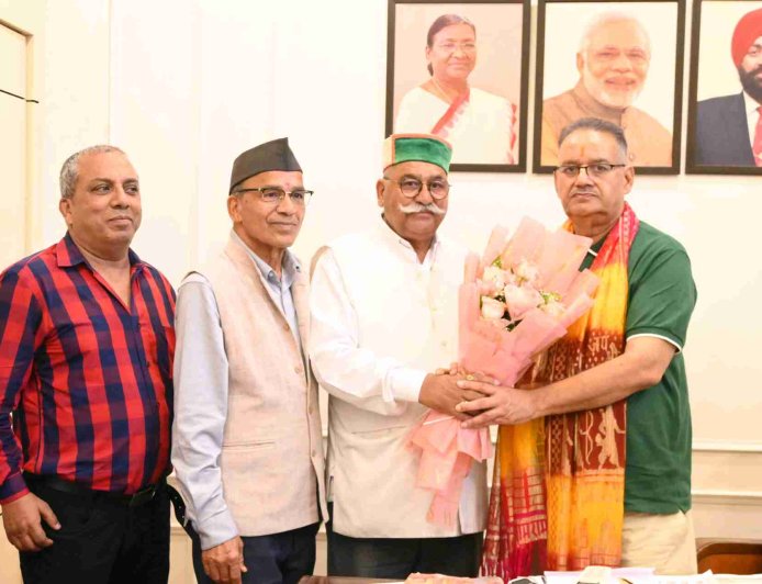 मसूरी में गढ़वाल सभा भवन के लिए भूमि आवंटन पर पदाधिकारियों ने मंत्री गणेश जोशी का जताया आभार