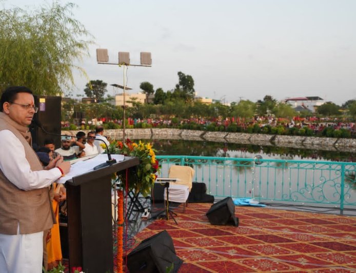 CM धामी ने किया जल सृष्टि पार्क का लोकार्पण, देहरादून में अब तालाब के बीच मिलेगा ‘नैनीताल जैसा फील’