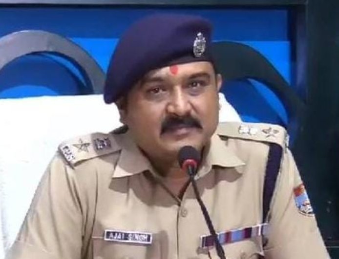 STF ने मात्र एक हफ्ते में 1930 कंट्रोल रुम के माध्यम से त्वरित कार्यवाही में बचायी साइबर अपराध पीड़ितो की 73 लाख  रुपये की धनराशि…SSP STF सिंह