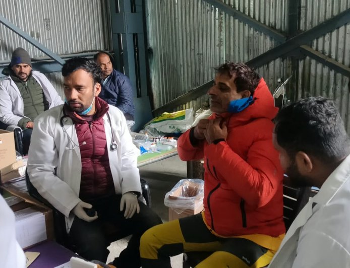 *कालिंदी ट्रेक के ओडिन कॉल पर रेस्क्यू अभियान पूर्ण, 29 ट्रेकर्स का सकुशल रेस्क्यू*