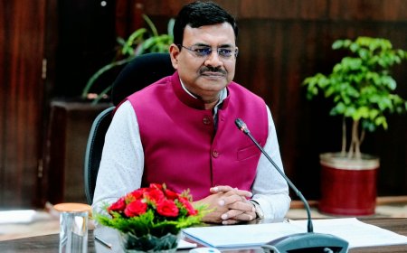 योजनाओं की प्रगति के साथ आमजन को मिल रहे वास्तविक लाभ का भी करें आंकलन: मुख्य सचिव आनंद बर्द्धन ने 25 बिंदु कार्यक्रम की समीक्षा में दिए कड़े निर्देश