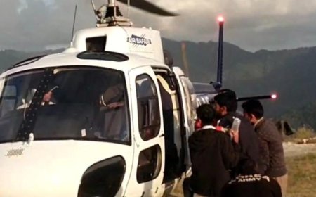 बड़कोट में ग्राम कफनोल दमड़ी नामे तोक में भालू के हमले गंभीर घायल व्यक्ति को उपचार के हैली एंम्बूलेसं के माध्यम से दून में हायर सेन्टर पहुंचाया