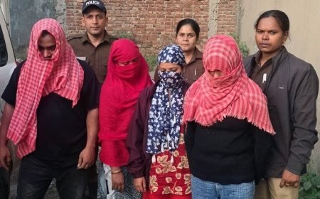 दून में देह व्यापार में 03 महिलाओं समेत 04 गिरफ्तार, किराये के कमरे में चल रहा था खेल