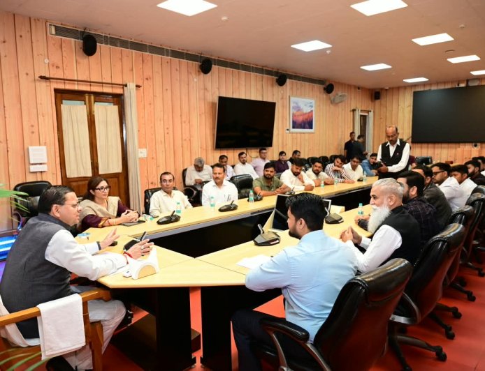 हरियाणा के युवाओं ने मुख्यमंत्री धामी से साझा किए उत्तराखंड यात्रा के अनुभव: कनेक्टिविटी और जनकल्याणकारी नीतियों की प्रशंसा