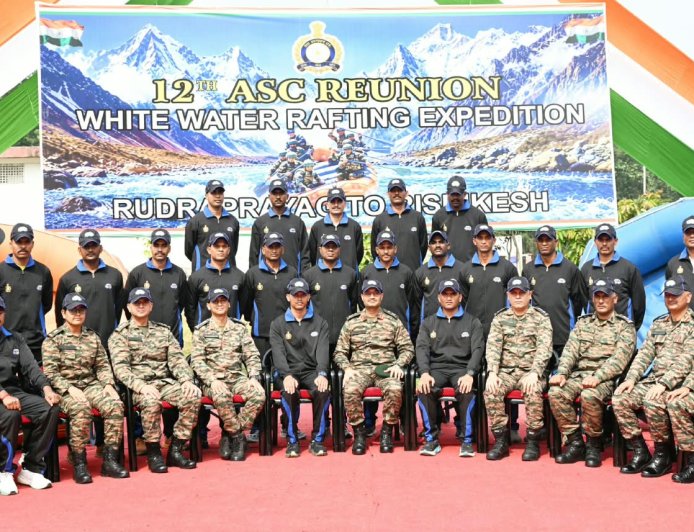 आर्मी सर्विस कोर व्हाइट वॉटर राफ्टिंग एक्सपीडिशन 2026: मेजर जनरल तिवारी ने देहरादून से किया रवाना