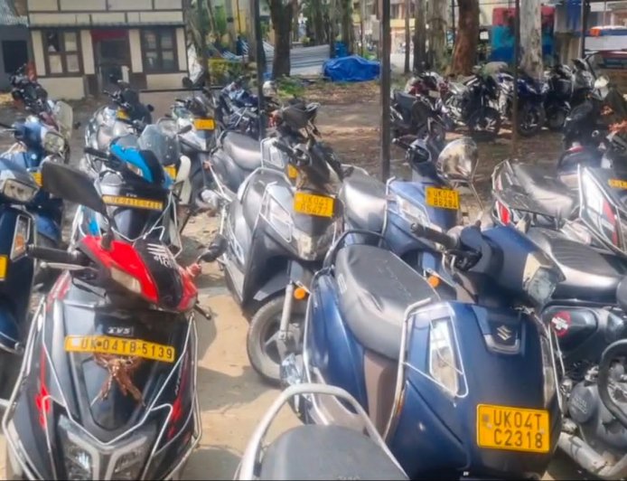 नैनीताल पुलिस की सख्ती: ट्रैफिक नियमों के उल्लंघन में 73 वाहन सीज, 258 चालान जारी