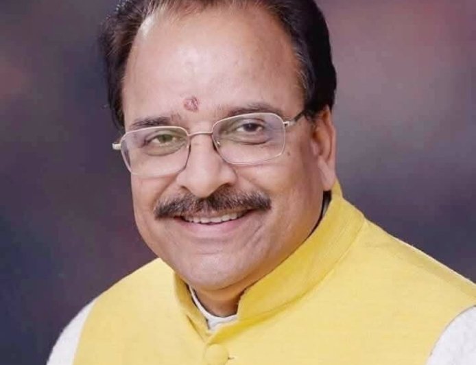 घोड़ाखाल गोलू देवता मंदिर को मानसखंड मिशन में शामिल करने की मांग, सांसद अजय भट्ट ने CM धामी को लिखा पत्र